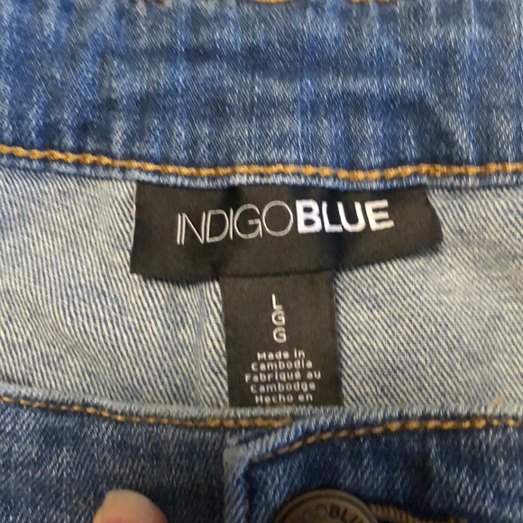 Underbelly Maternity Jean Shorts - Picture 3 of 4